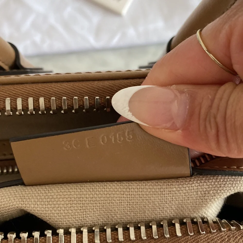 Mini Givenchy Antigona - Picture 13 of 17